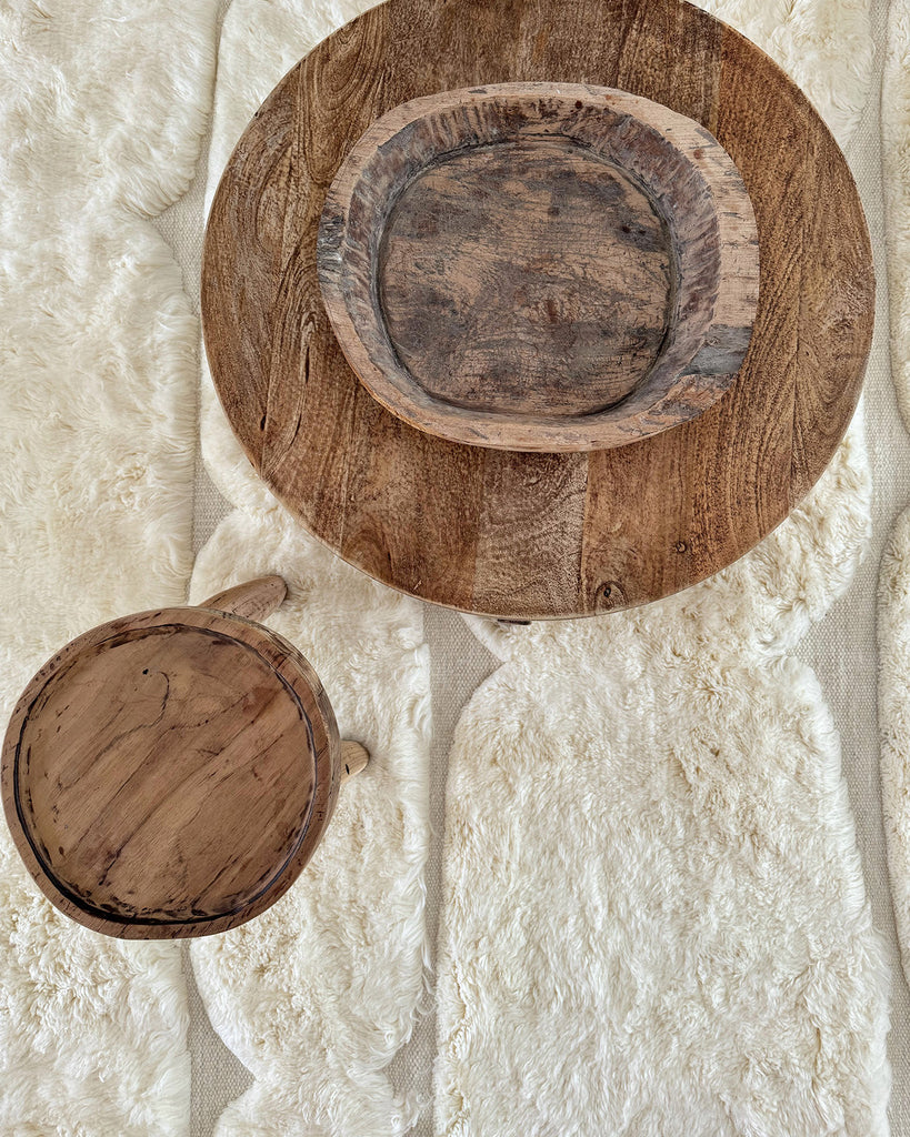 Omaira Ivory Textured Wool Round Rug