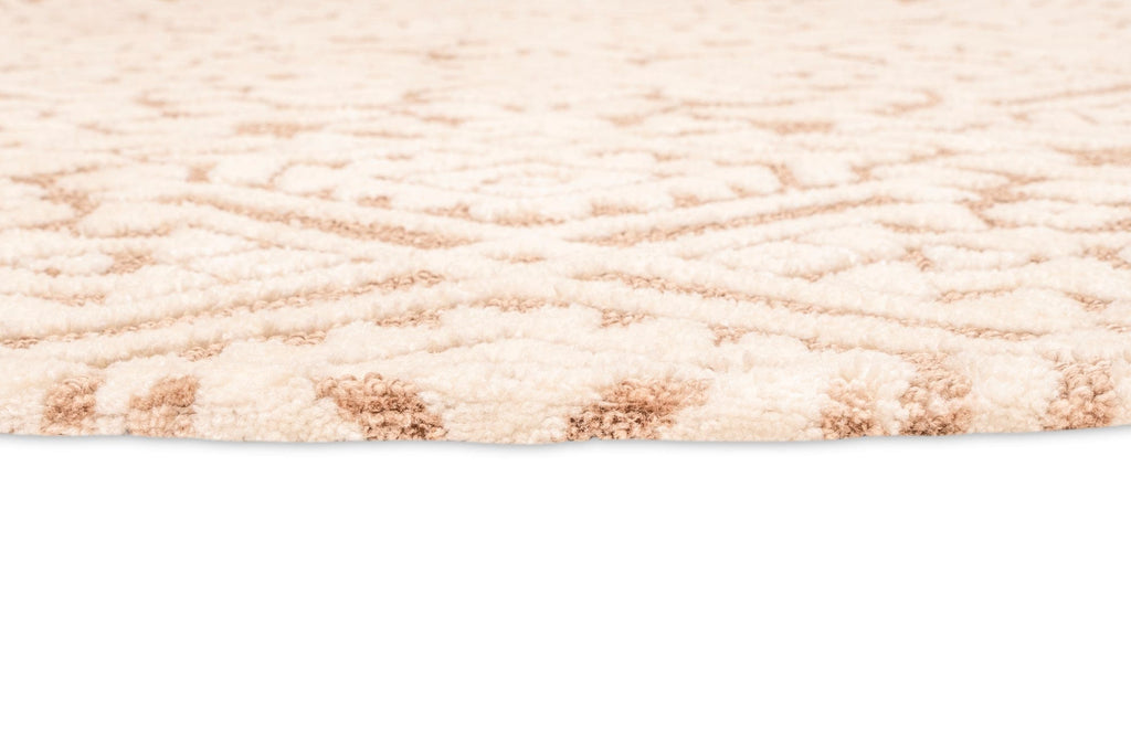 Paloma Peach and Ivory Tribal Patterned Round Rug