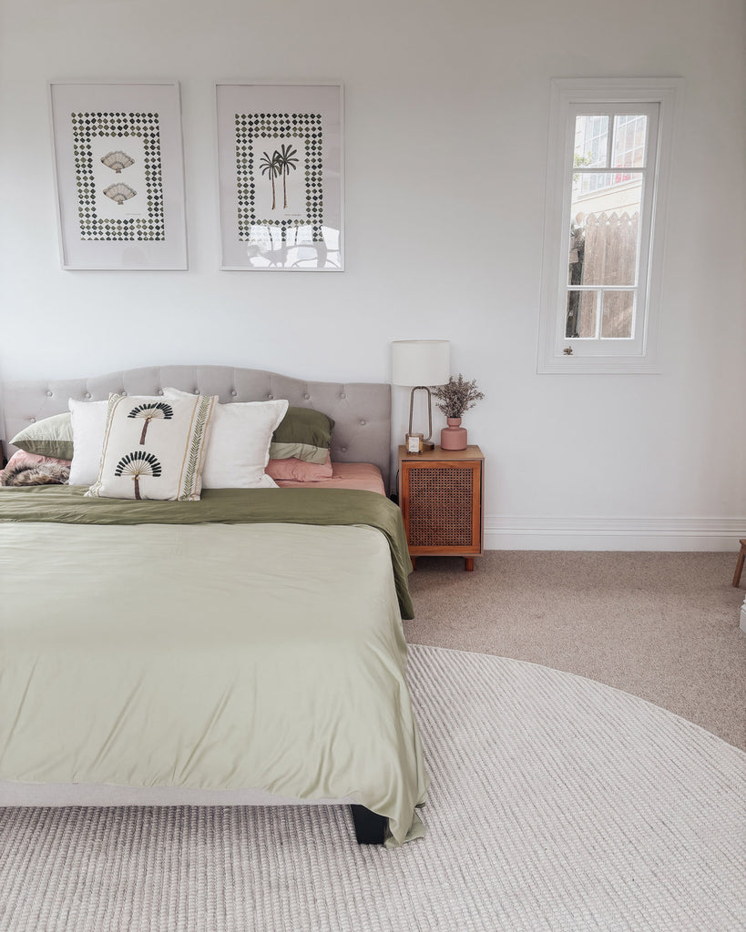 Pella Cream and Grey Textured Flatweave Round Rug