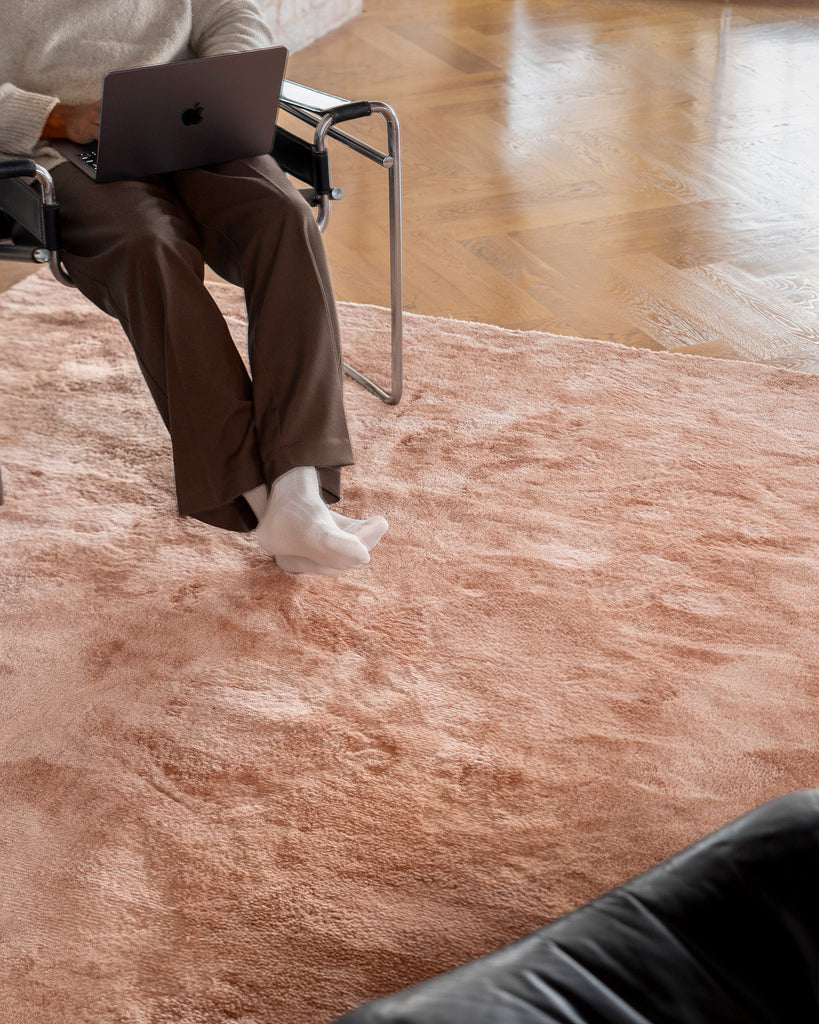 Reese Warm Peach Shag Rug