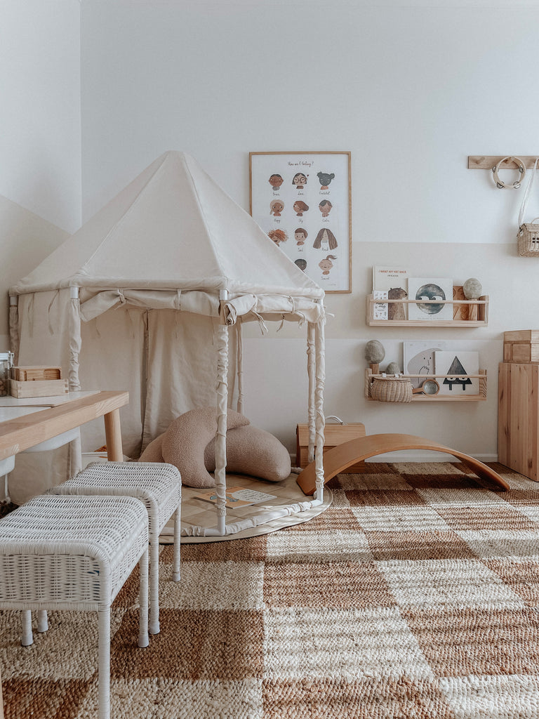 Riley Natural and Bleached Checkered Jute Rug *NO RETURNS UNLESS FAULTY