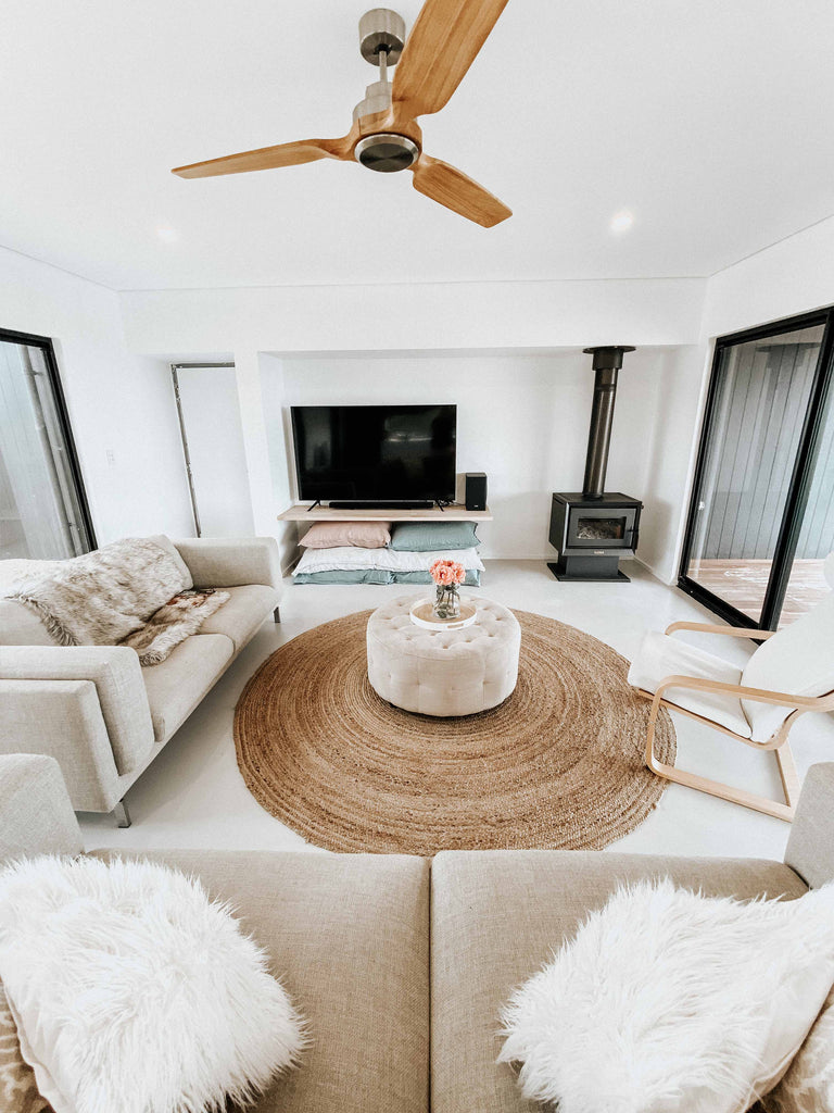 Sayulita Natural Hand-Braided Round Jute Rug