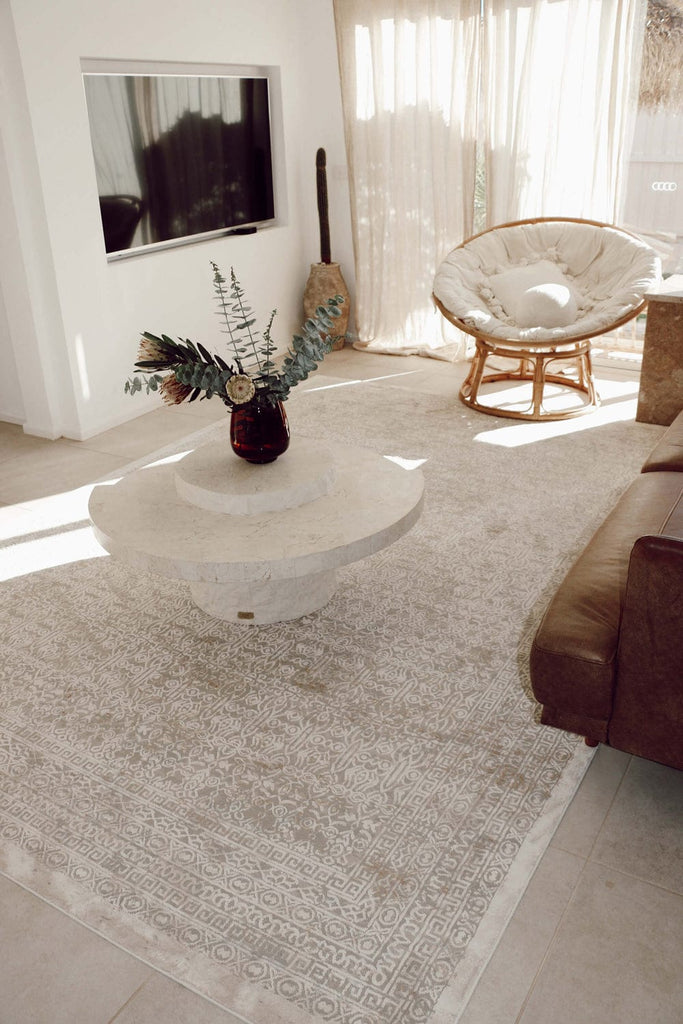 Seda Cream Ivory And Grey Traditional Floral Rug