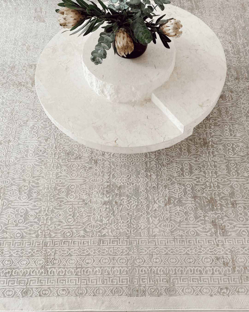 Seda Cream Ivory And Grey Traditional Floral Rug