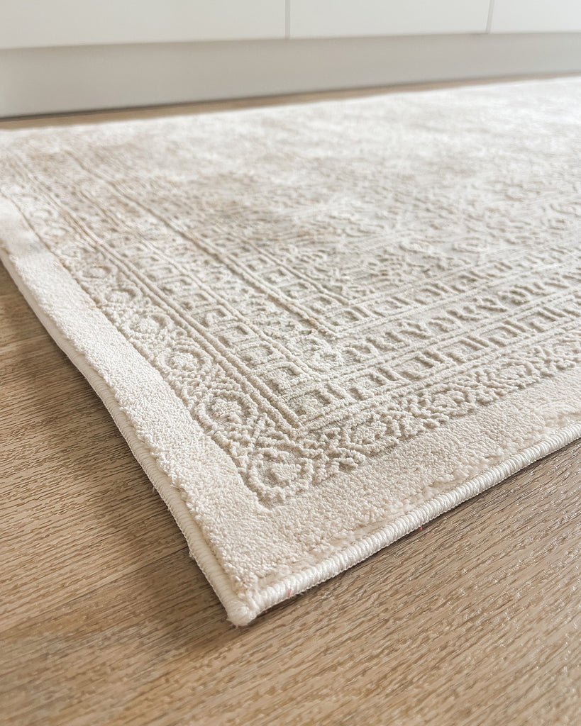 Seda Cream Ivory And Grey Traditional Floral Runner Rug