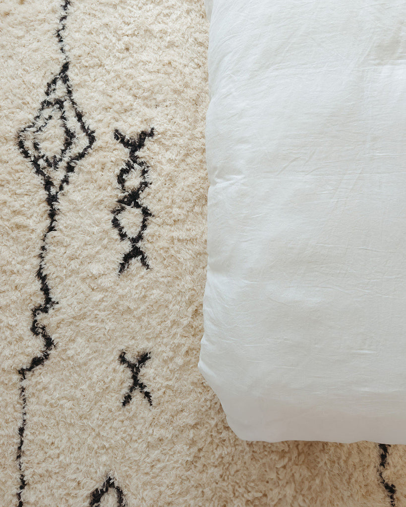 Tabitha Cream & Black Tribal Shag Rug