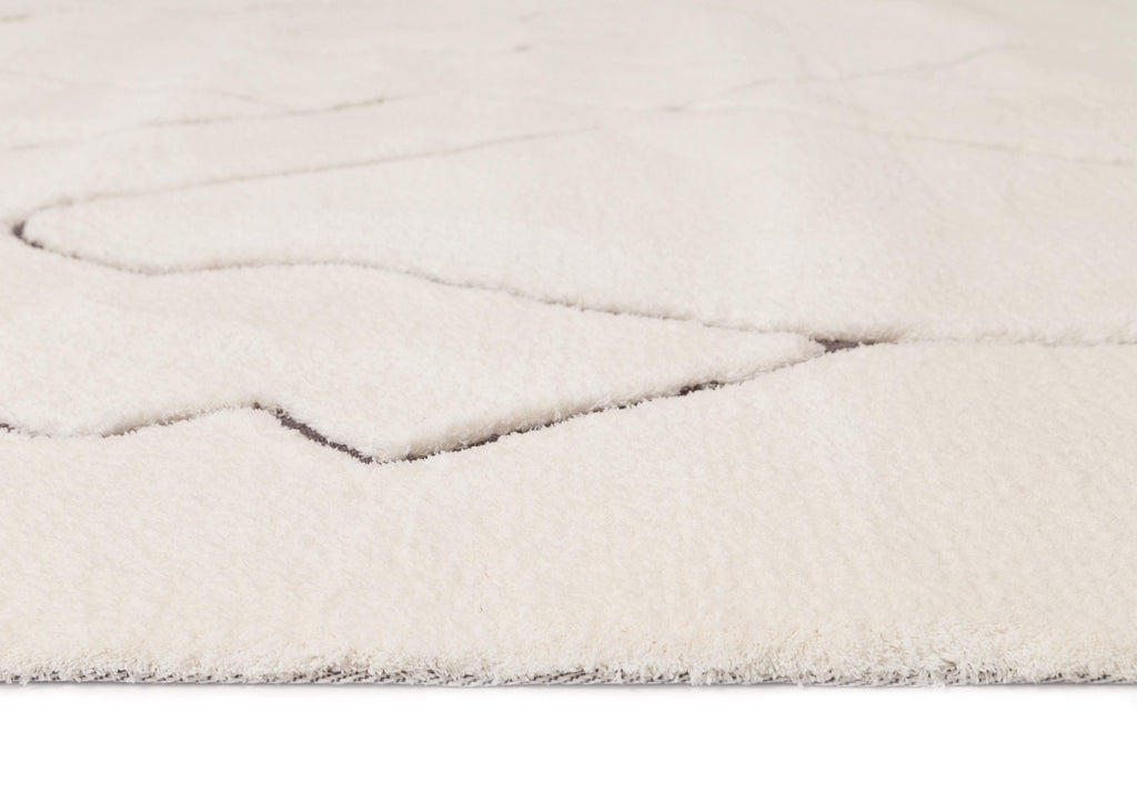 Tahlee Cream and Charcoal Grey Tribal Shag Rug