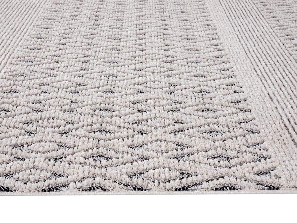 Talia Ivory Black Tribal Rug *NO RETURNS UNLESS FAULTY