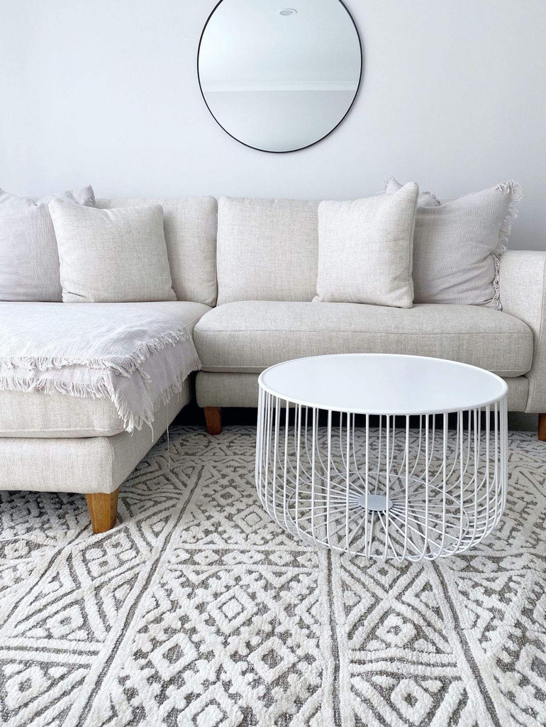 Tatiana Ivory and Grey Textured Tribal Rug