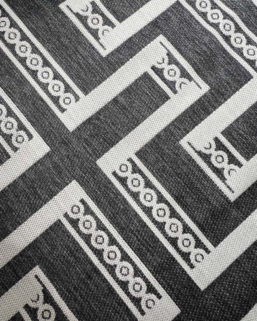 Teyona Charcoal and Ivory Tribal Flatweave Indoor Outdoor Rug