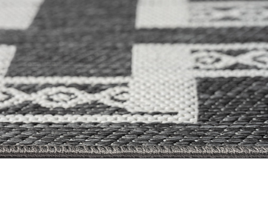 Teyona Charcoal and Ivory Tribal Flatweave Indoor Outdoor Rug