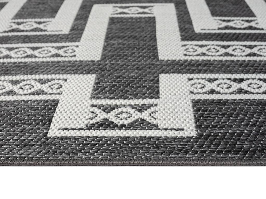 Teyona Charcoal and Ivory Tribal Flatweave Indoor Outdoor Rug