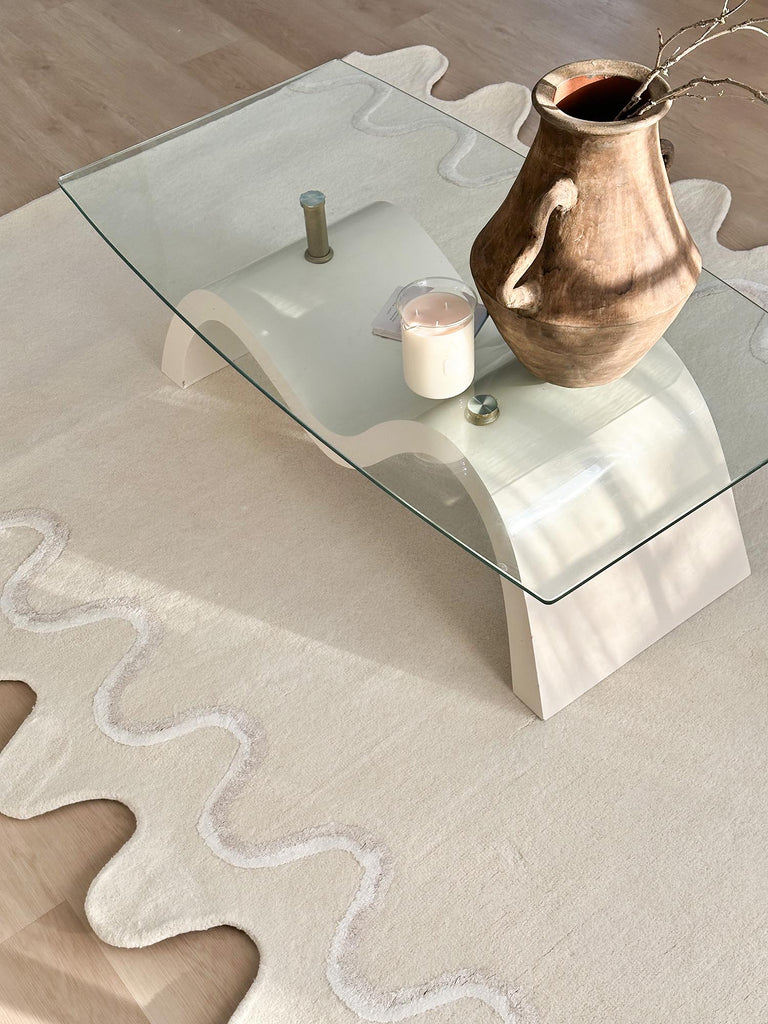 Tippy Cream Scalloped Handmade Wool Rug