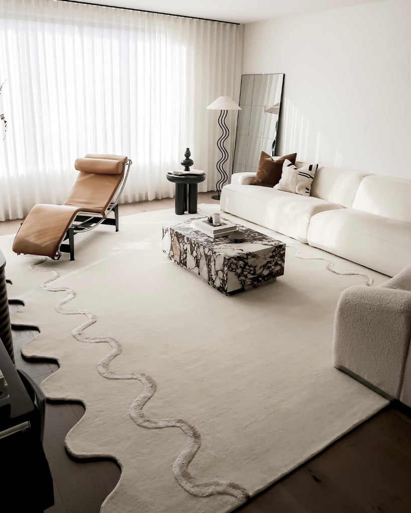 Tippy Cream Scalloped Handmade Wool Rug