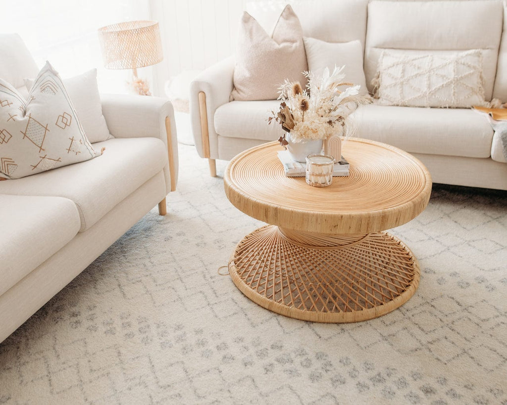 Toni Ivory and Grey Tribal Diamond Rug