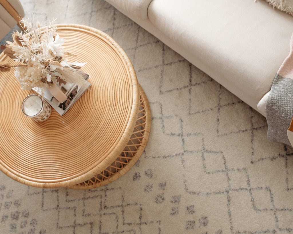 Toni Ivory and Grey Tribal Diamond Rug