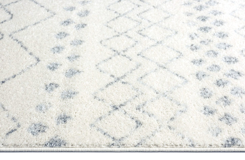 Toni Ivory and Grey Tribal Diamond Rug