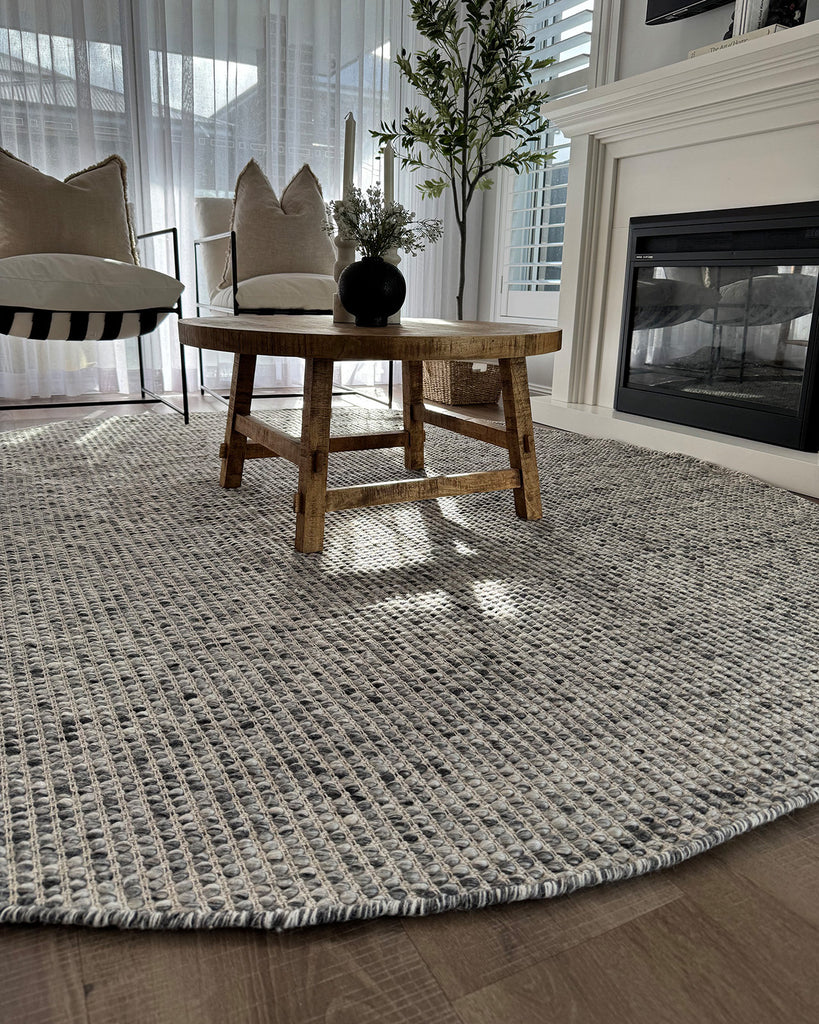 Vaasa Marbled Grey Chunky Wool Round Rug
