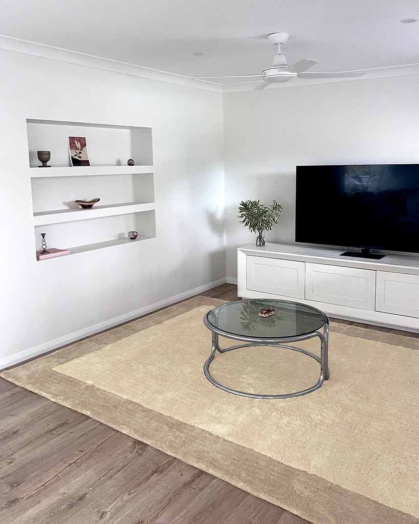 Verity Beige Bordered Shag Rug