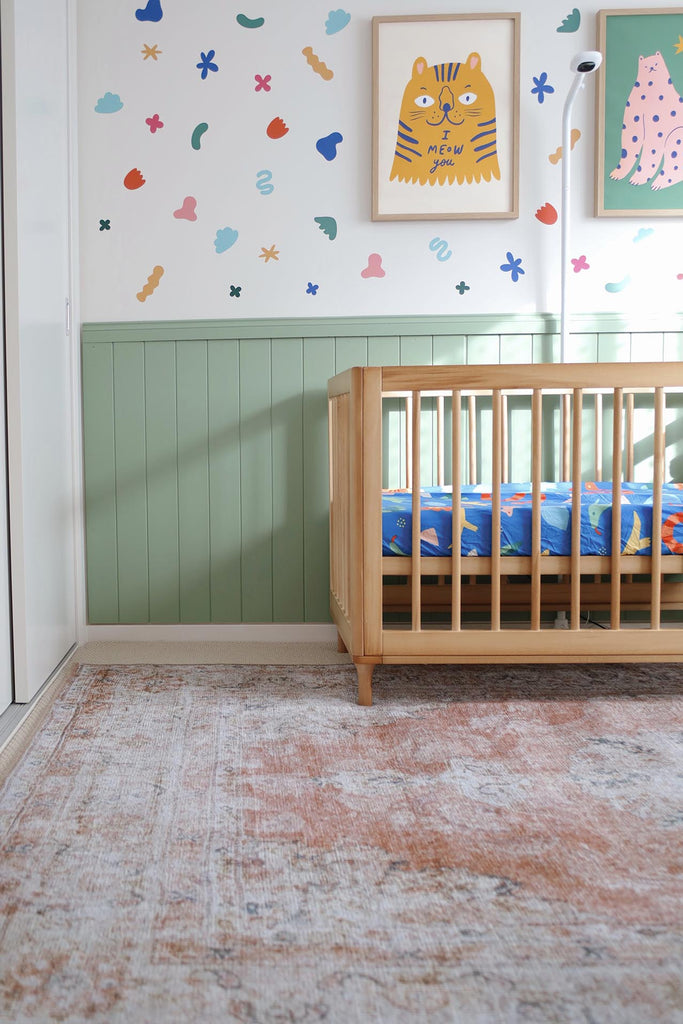 Zarina Orange and Beige Traditional Distressed Washable Rug