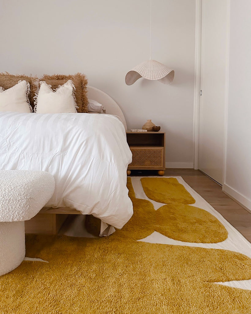 Zulema Mustard Abstract Washable Wool Rug