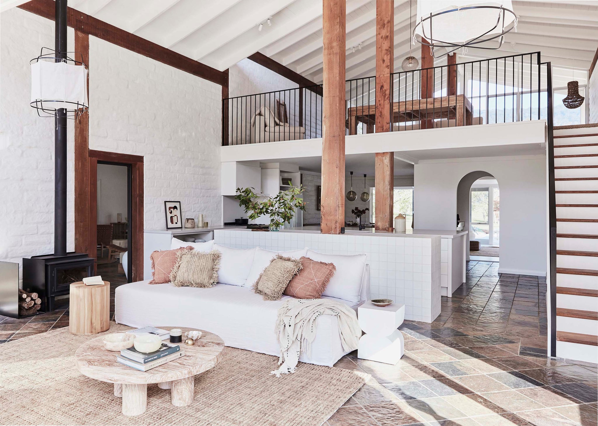 Creating a Cosy Retreat: The Magic of Rustic Home Decor Revealed