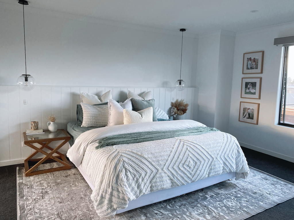 Unlock The Perfect Look: What Size Rug Under King Bed?