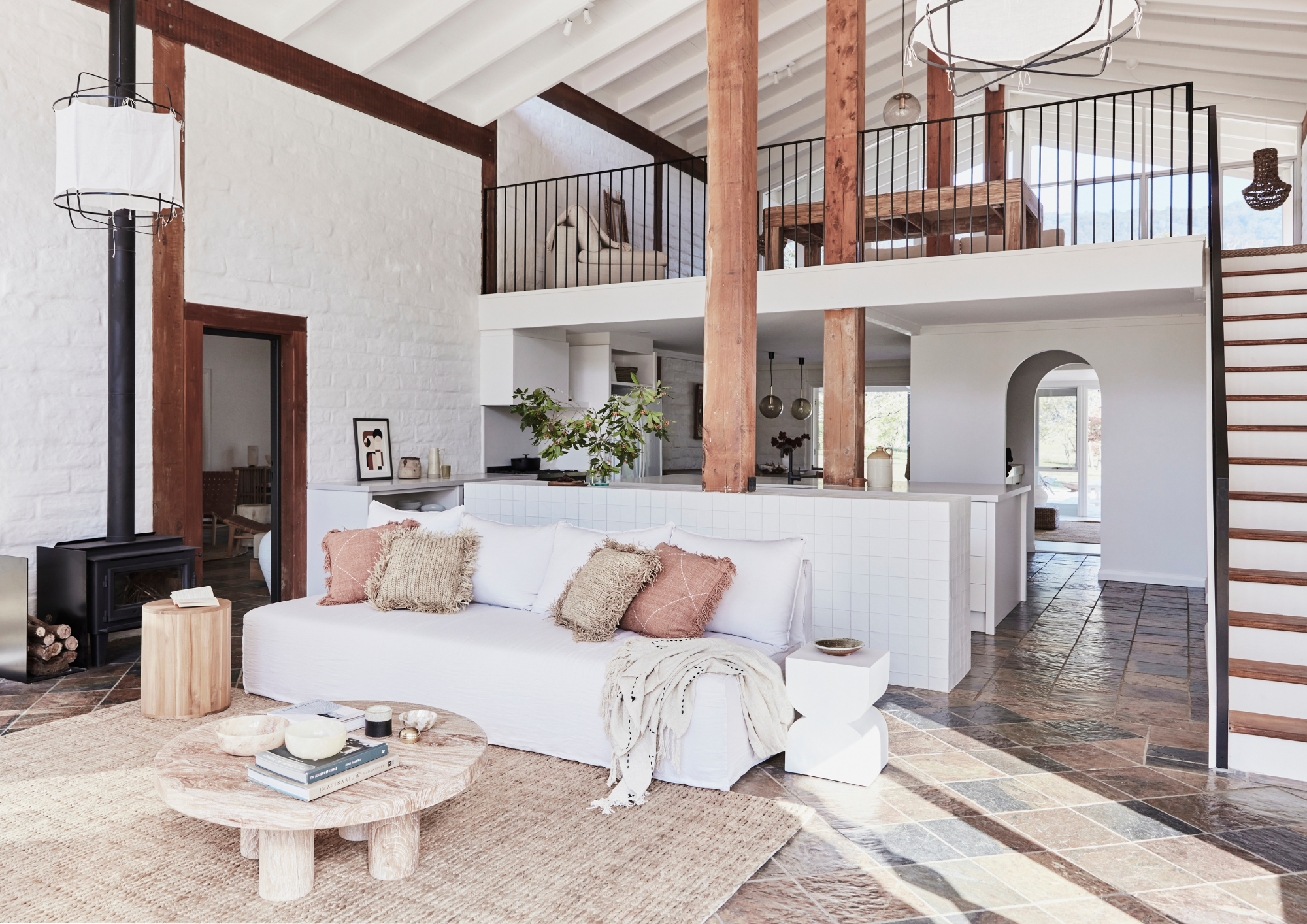 Transform Your Loft: Step-by-Step Guide on How to Decorate a Loft