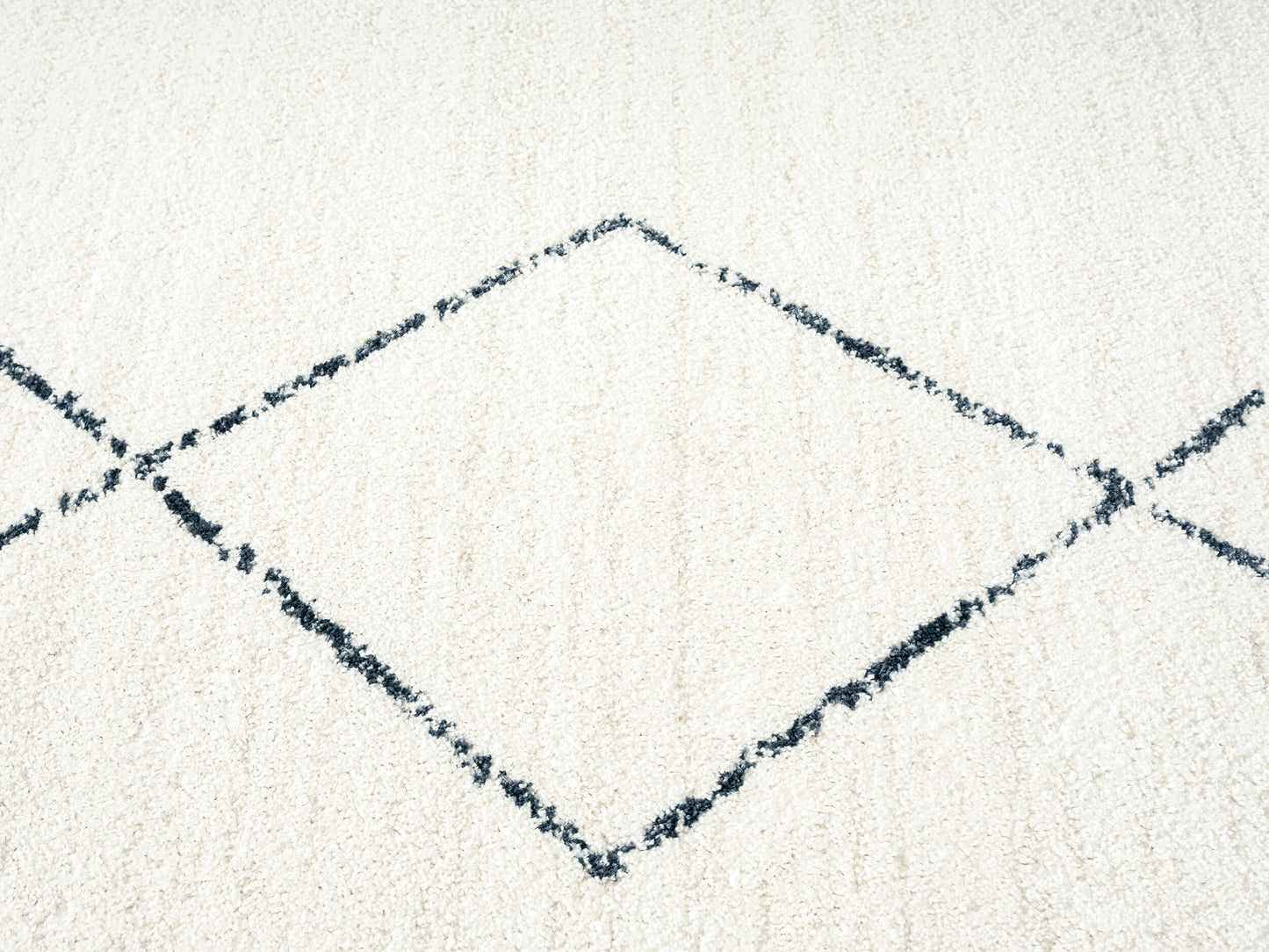 Tamira Grey and Ivory Diamond Tribal Rug