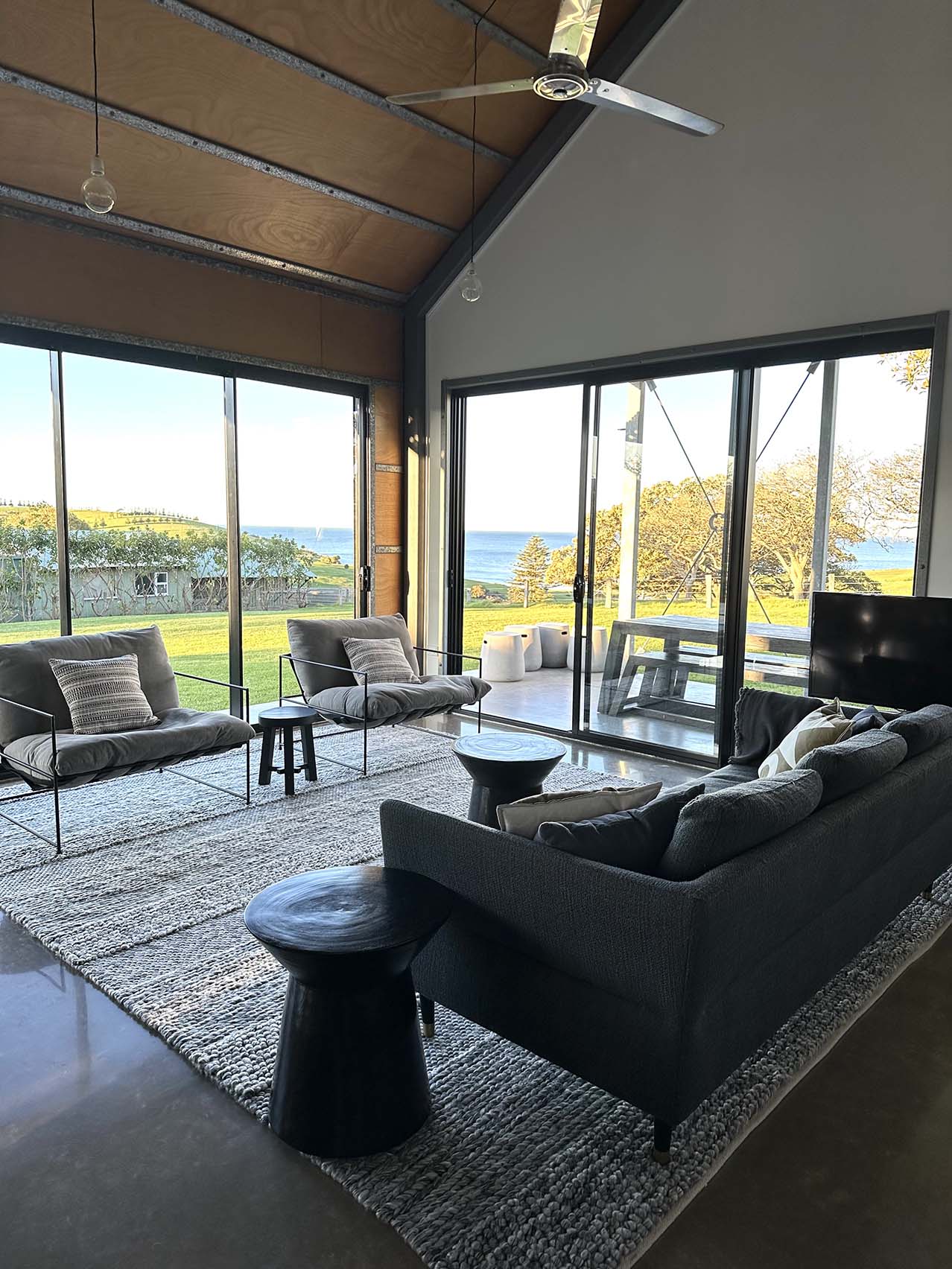 Amalie Marbled Grey Braided and Looped Rug