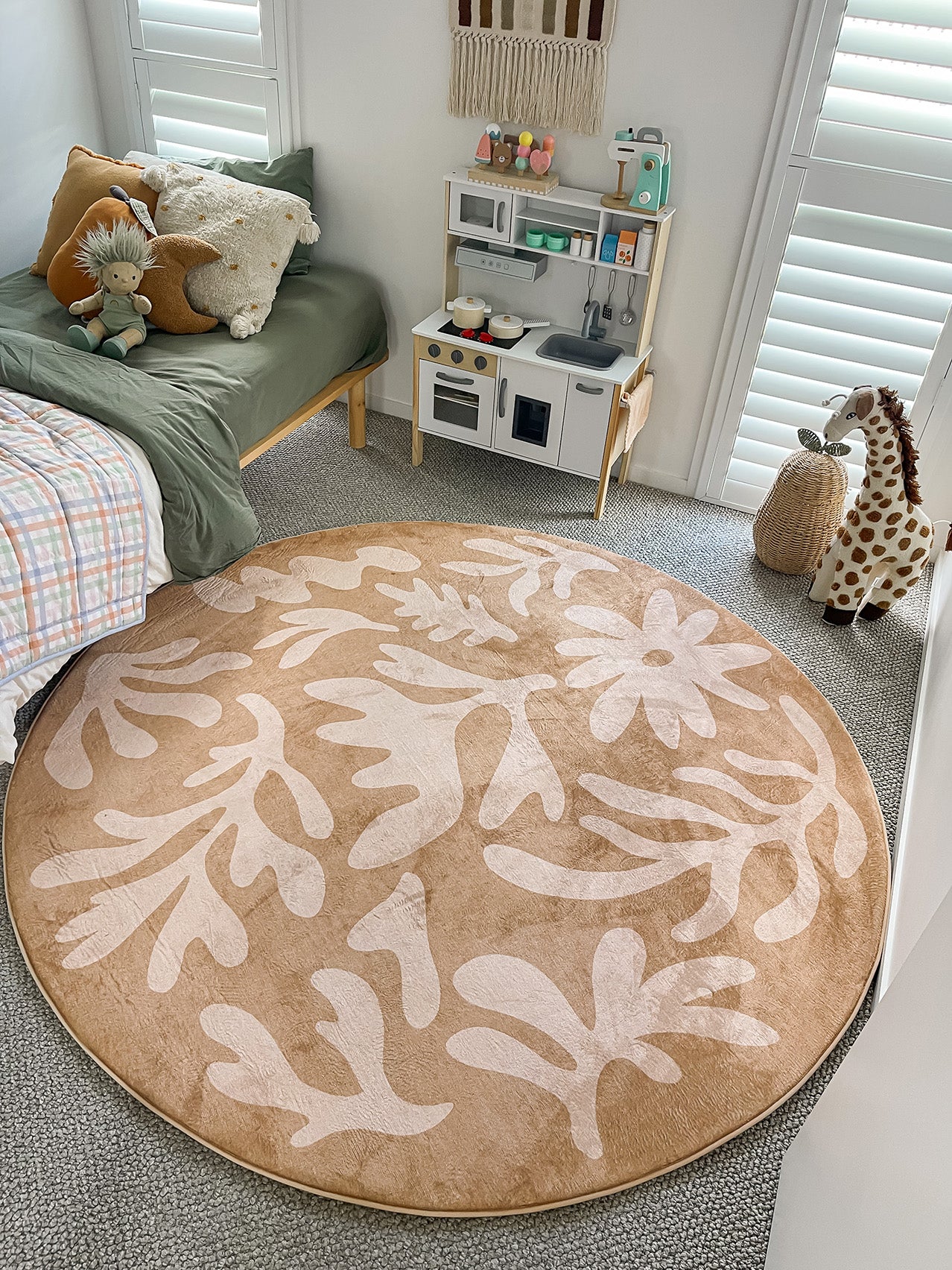 Anca Peach Shapes Rollie Pollie Round Playmat