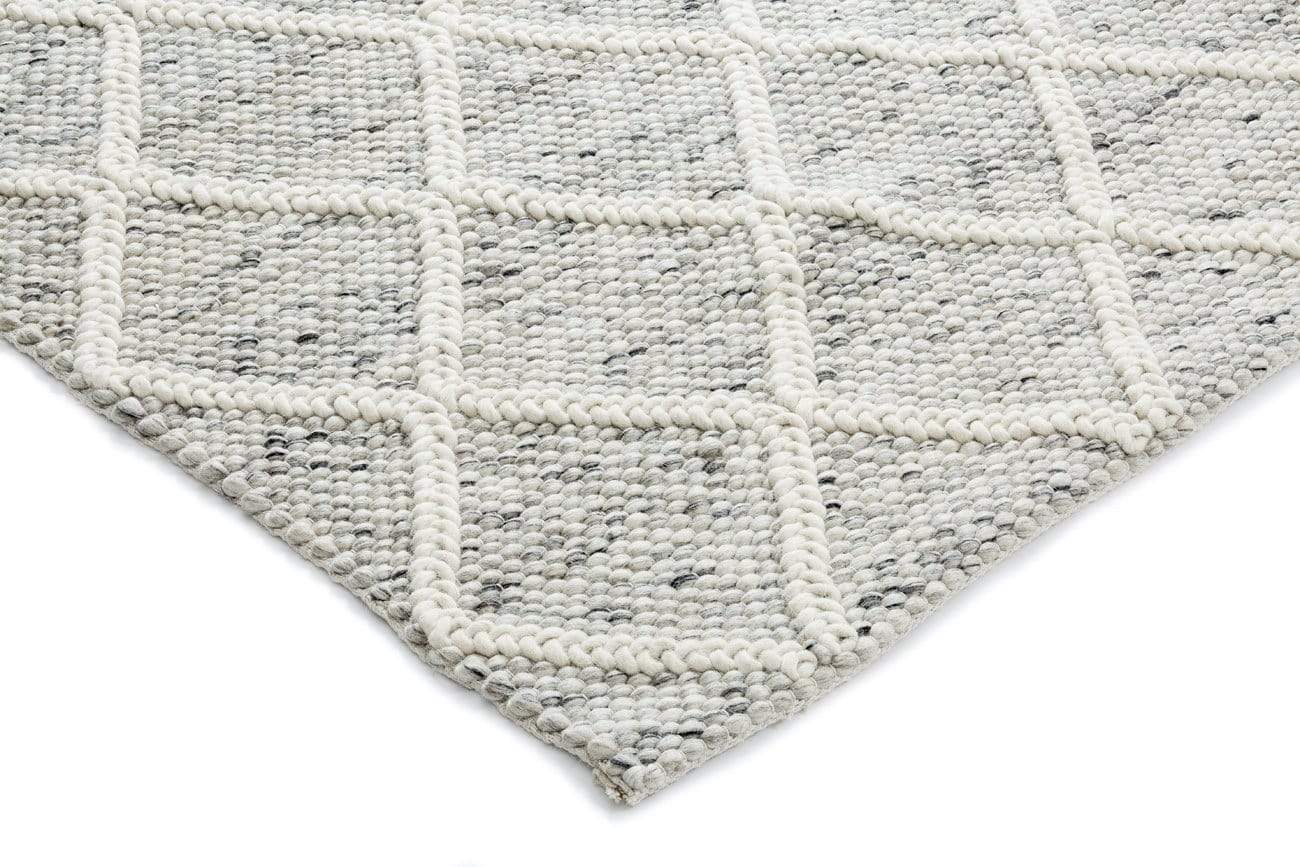 Anja Grey and Ivory Lattice Wool Rug
