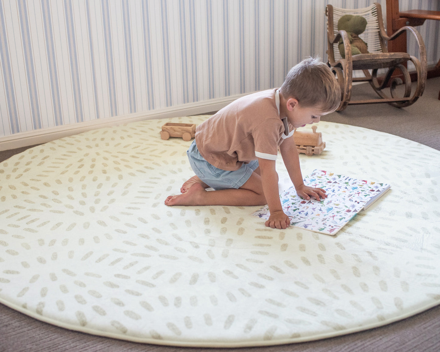 Ayen Sage Abstract Rollie Pollie Round Playmat