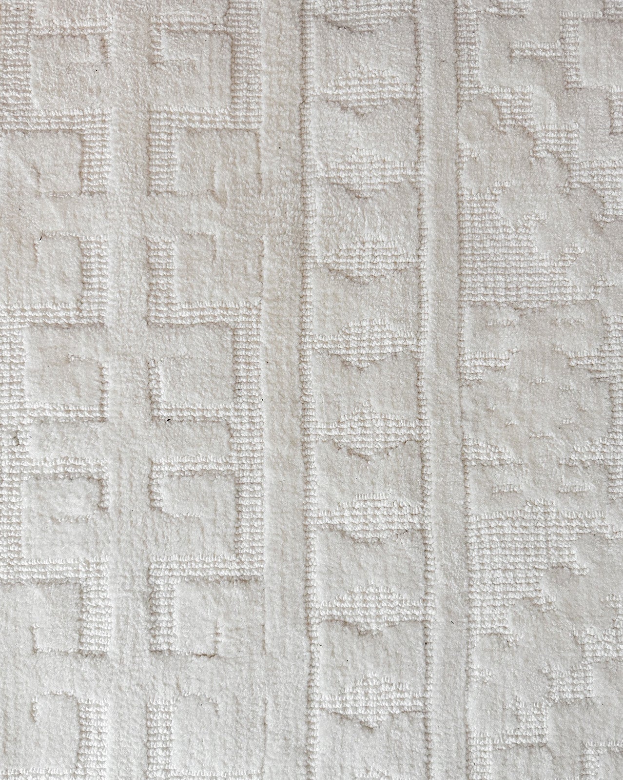 Chloe Cream Tribal Textured Rug
