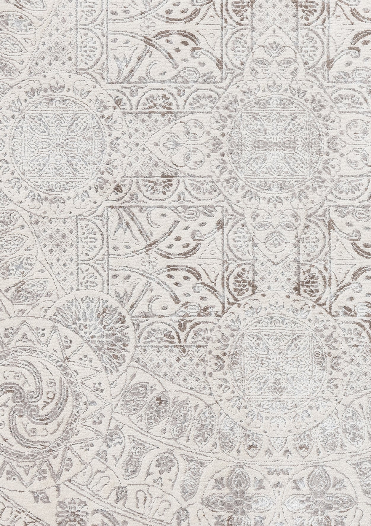 Esmeray Ivory And Grey Traditional Distressed Round Rug