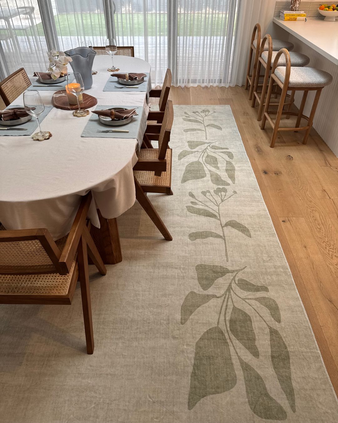 Glaiza Green Botanical Border Washable Rug