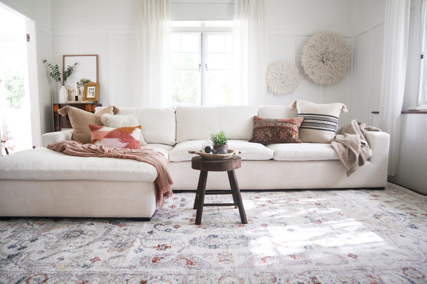 Jinnie Cream and Purple Multi-Colour Distressed Rug