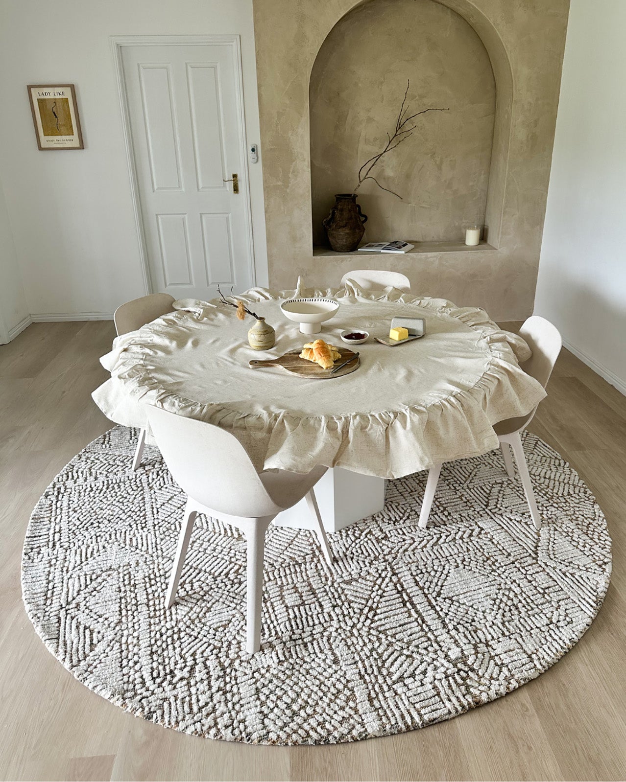 Jordan Mustard and Beige Geometric Modern Round Rug