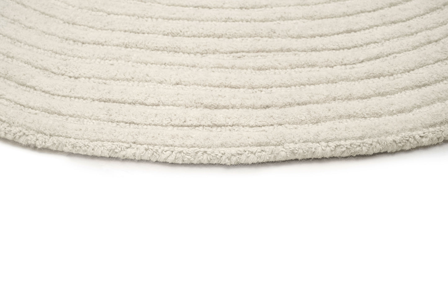 Nafiya Cream Modern Hand-Tufted Wool Rug