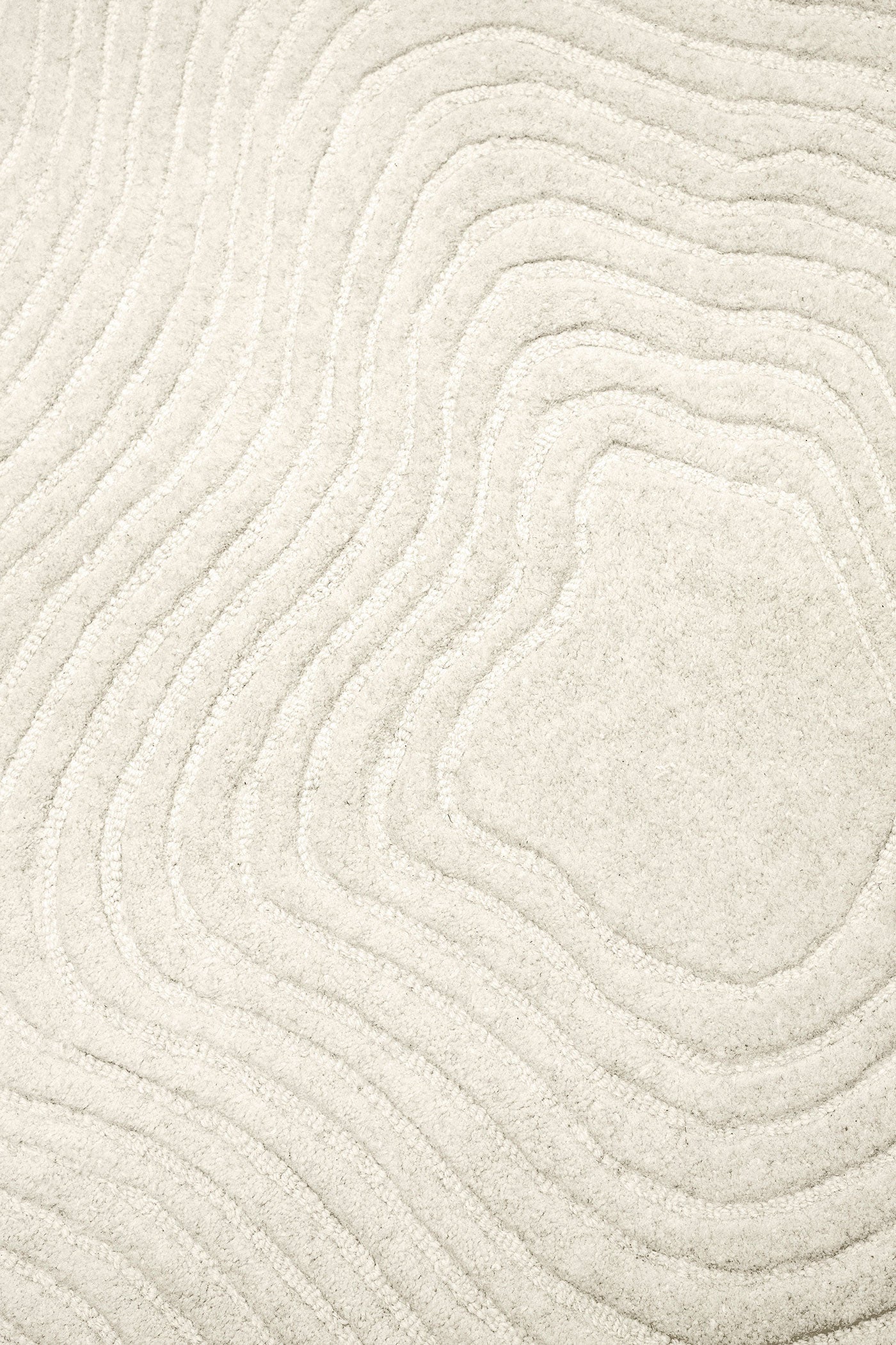 Nafiya Cream Modern Hand-Tufted Wool Rug
