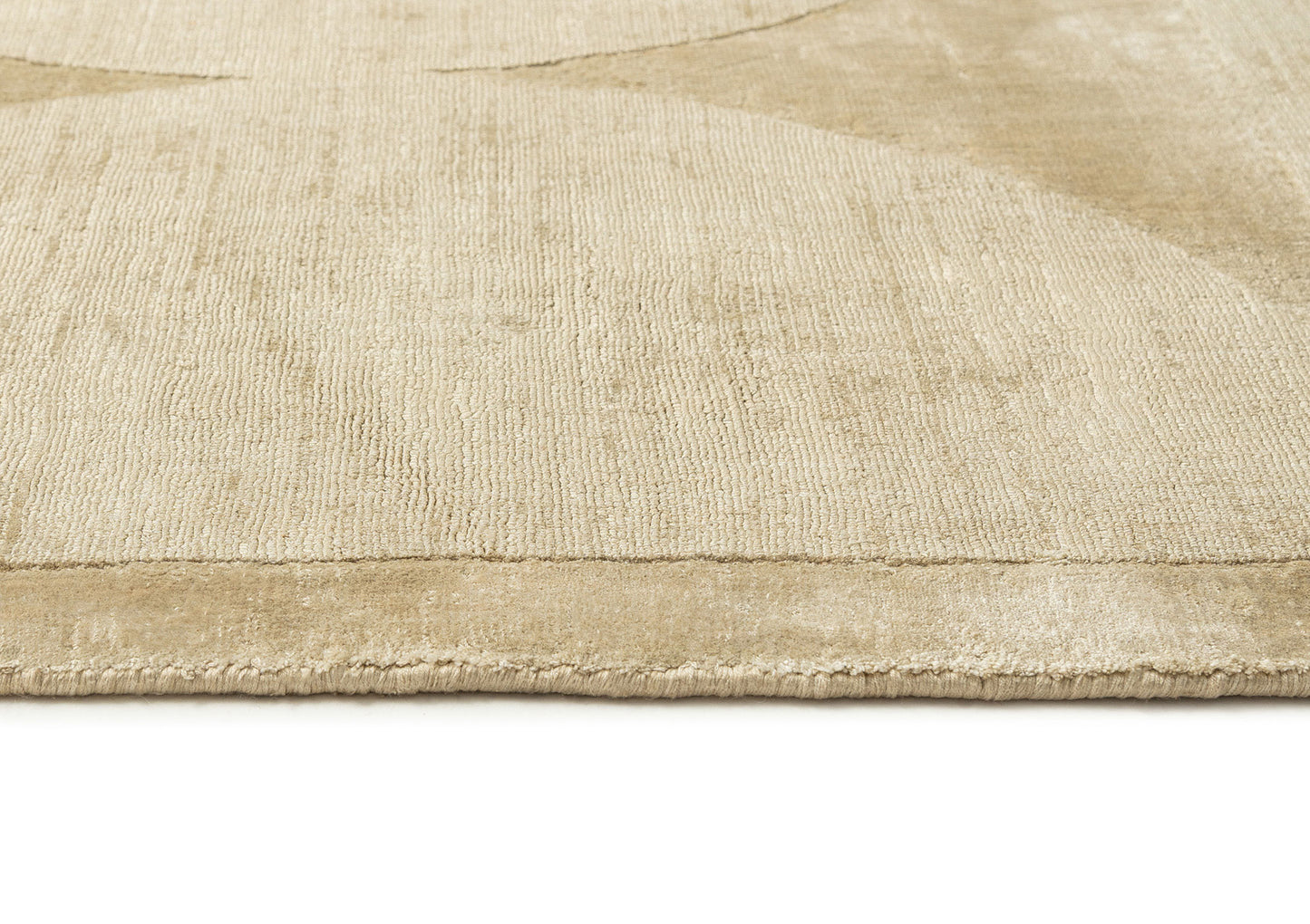 Nanika Cream Hourglass Viscose Rug
