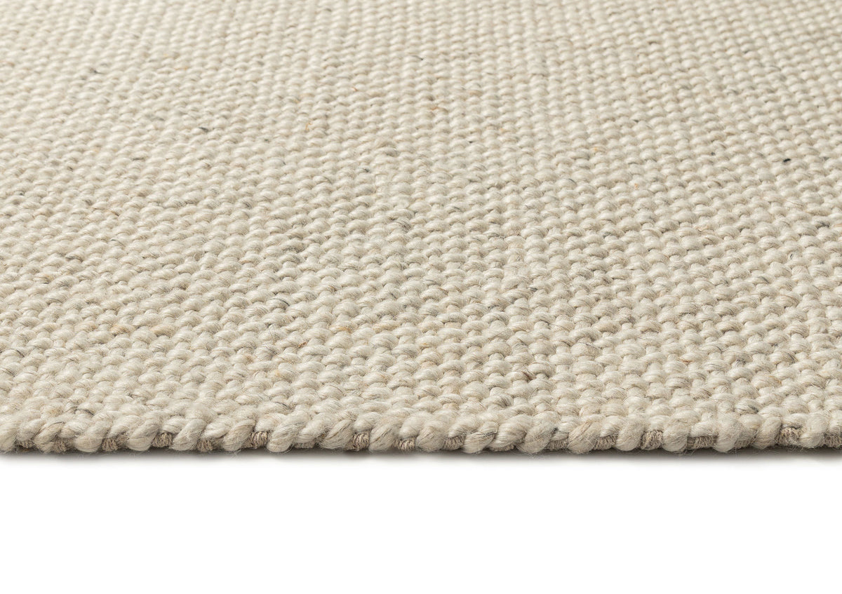 Ornussa Natural Silver Loop Rug