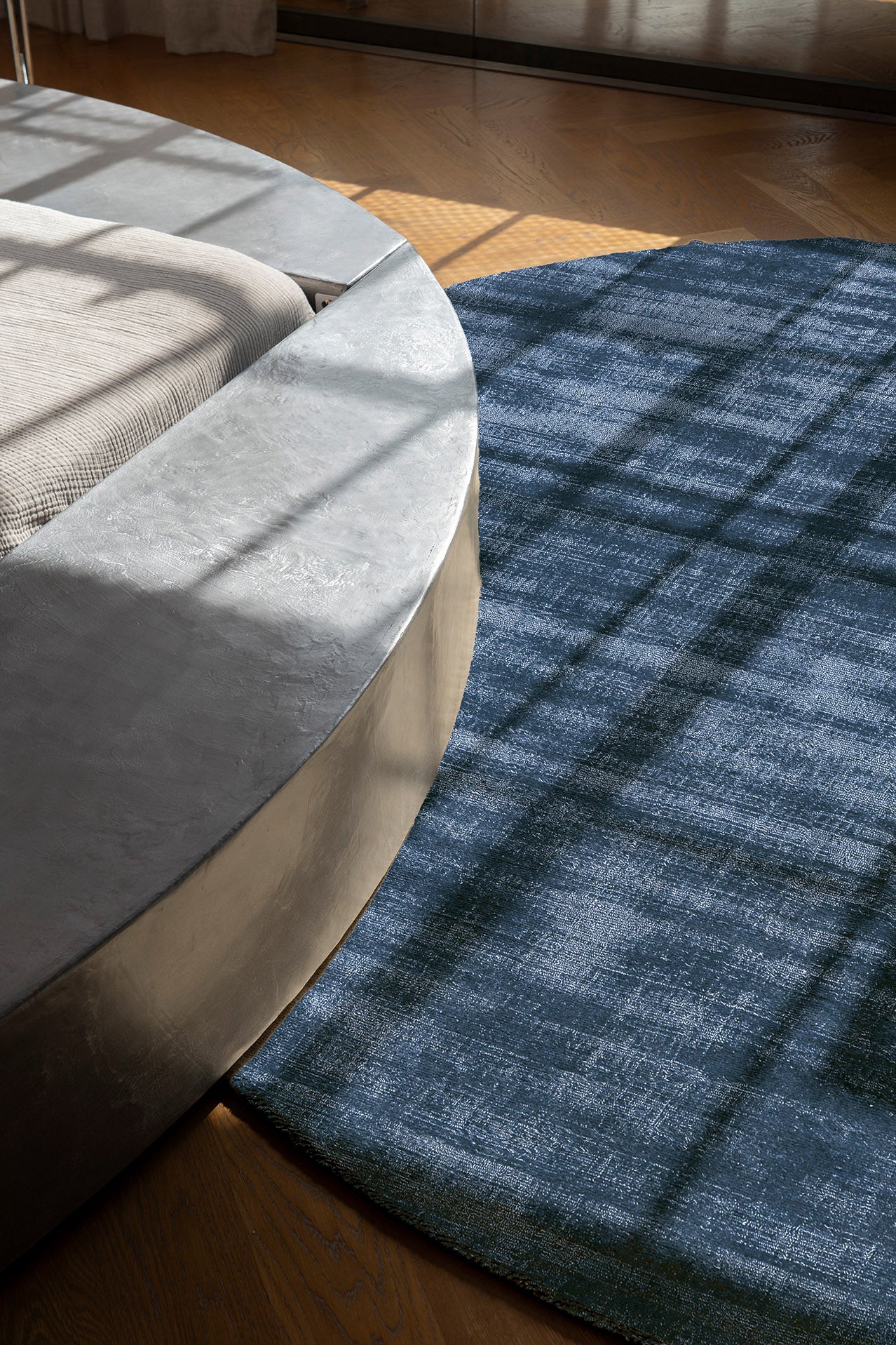 Rooney Navy Handwoven Round Rug