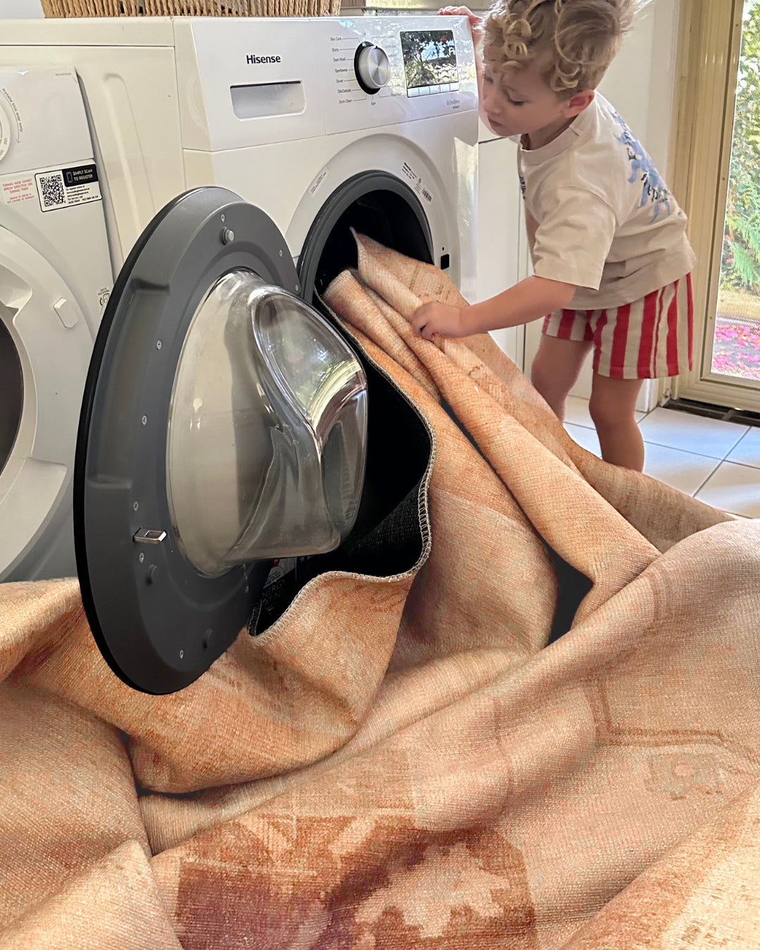 Sabine Cream and Rust Medallion Washable Rug