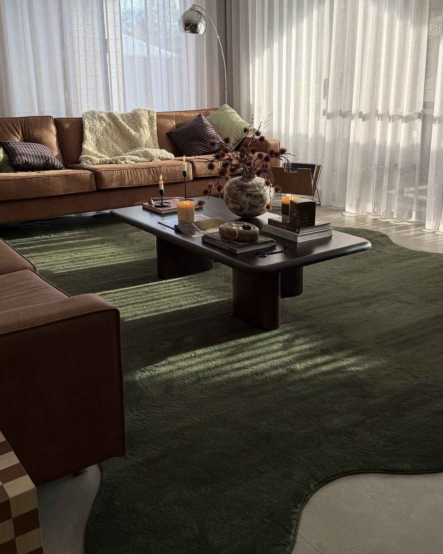 Sandara Olive Scallop Washable Rug