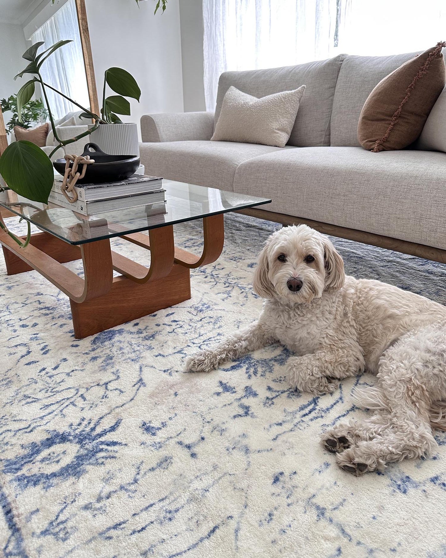 Sarafina Blue and Grey Distressed Washable Rug