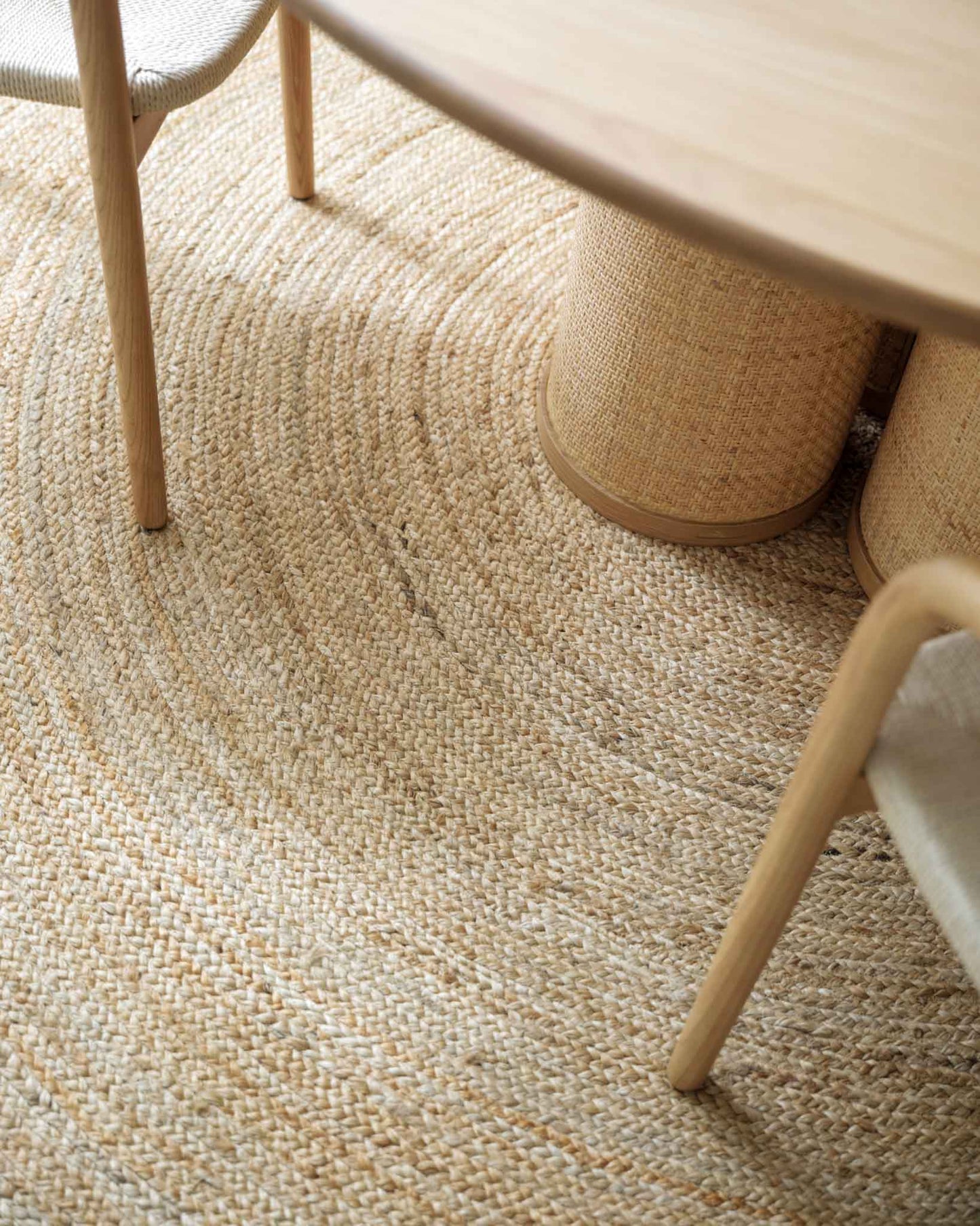Sayulita Natural Hand-Braided Round Jute Rug