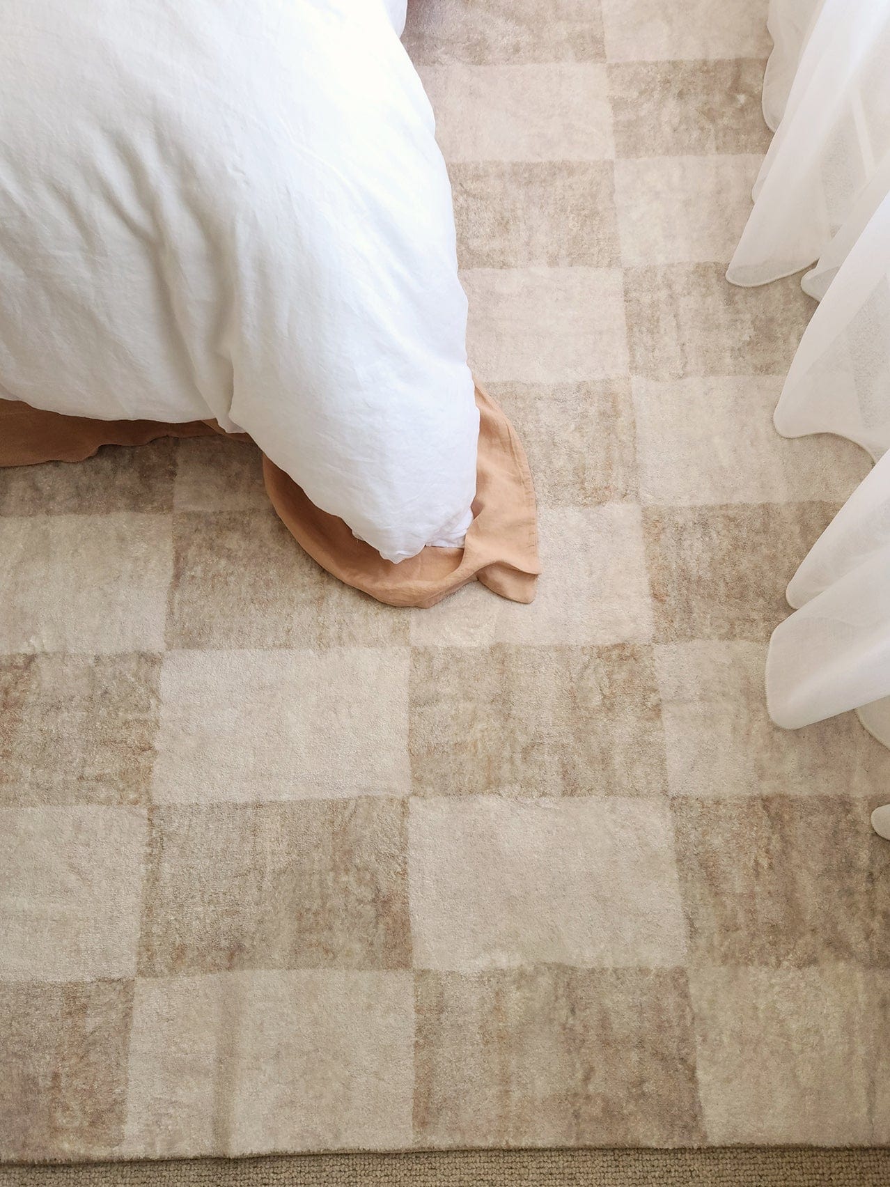 Shira Neutral Beige Checkered Washable Rug