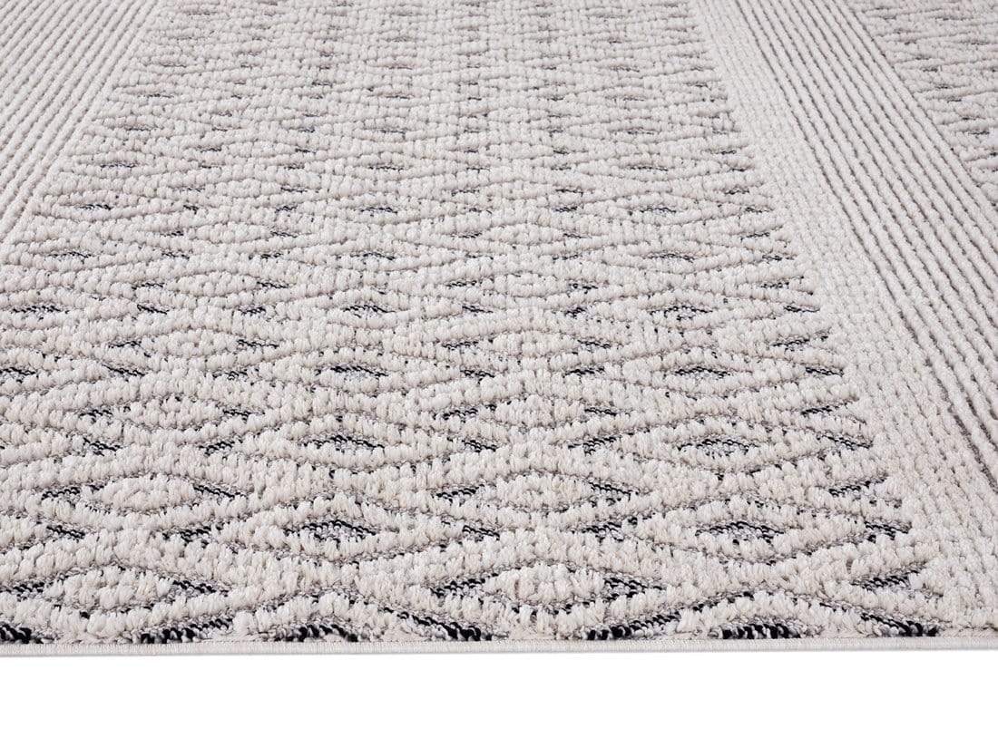 Talia Ivory Black Tribal Rug *NO RETURNS UNLESS FAULTY