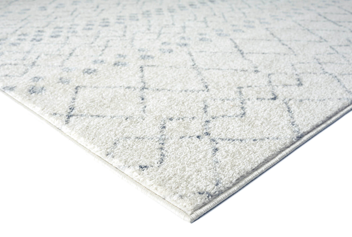 Toni Ivory and Grey Tribal Diamond Rug